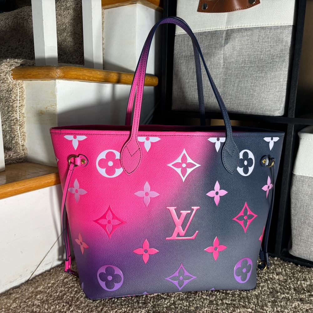 Louis Vuitton Pink to Purple Ombre Monogram Neverfull Tote
